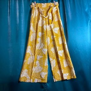 Goucho style elastic waist cotton pants